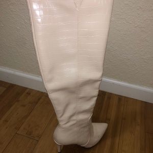 Over the knee boot